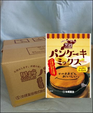 黒糖パンケーキミックス【300ｇ×10袋入】1箱